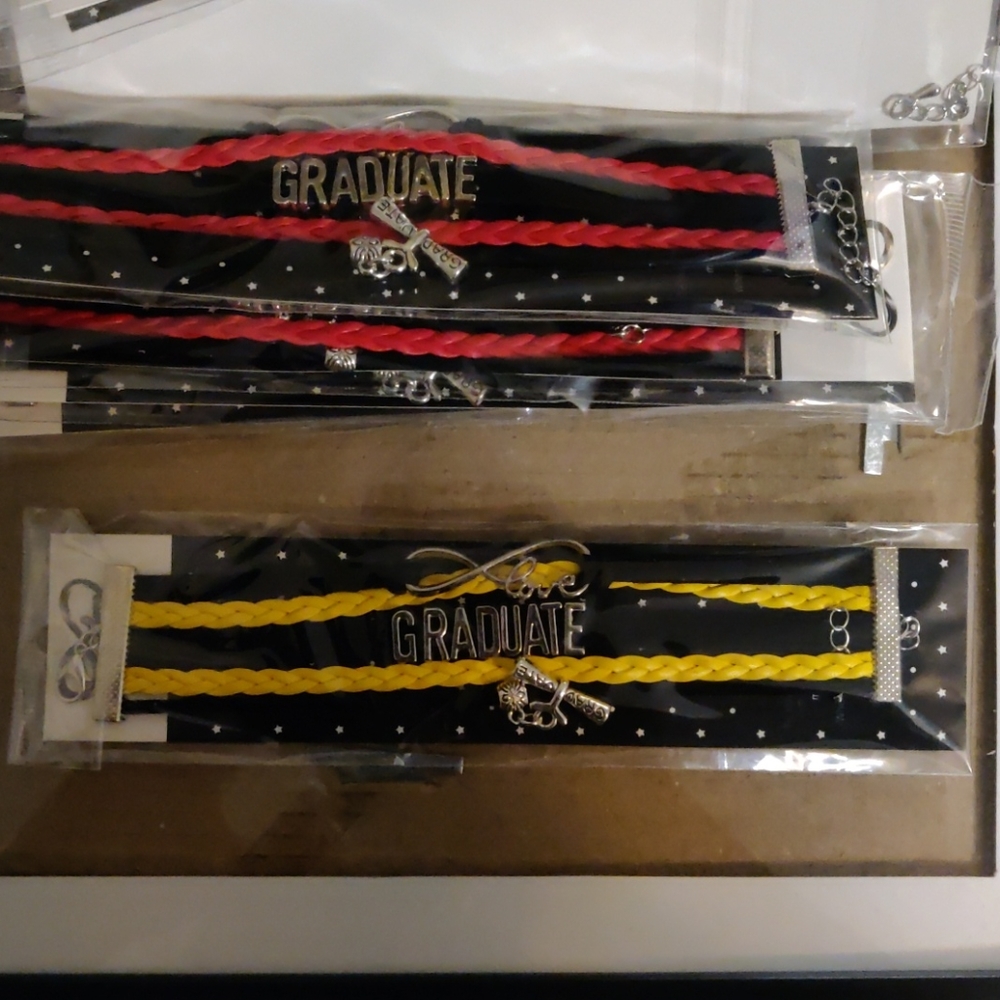 Graduate Bracelet - Picture 4 of 4